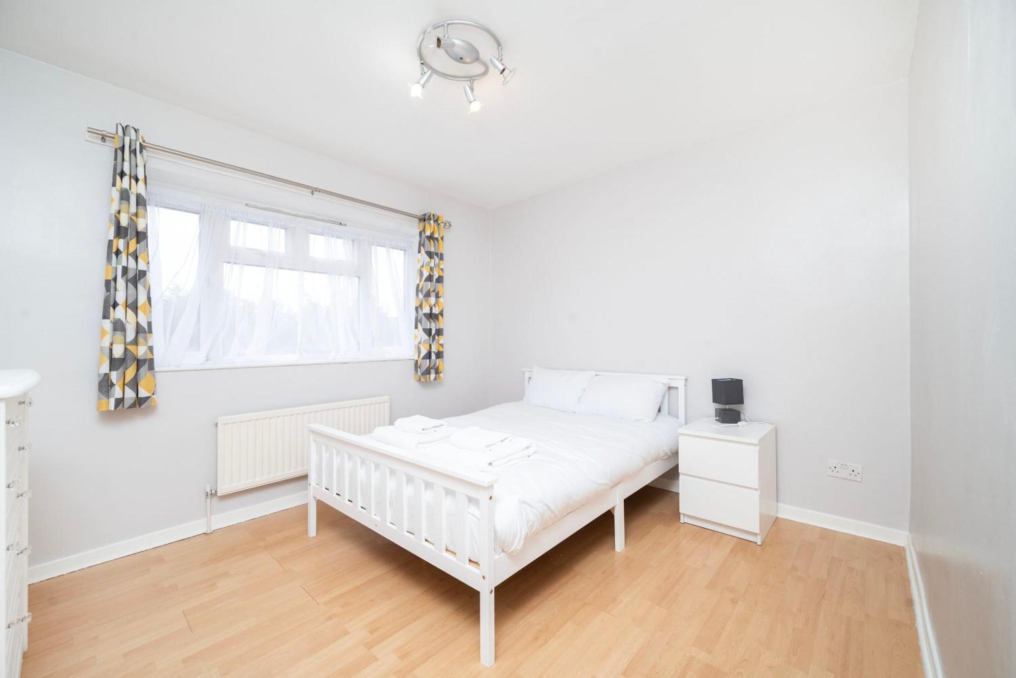Charming 3br House In Greenford With Garden Holiday home Greenford (Greater London)